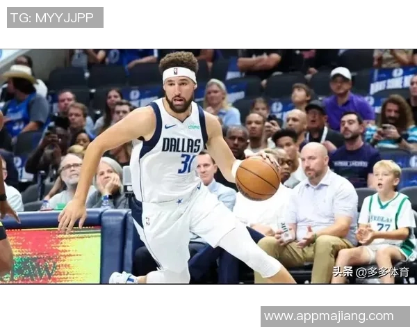 奇才主教练称赞萨尔在对抗独行侠时成为防守核心力量 奇才主教练称赞萨尔在对抗独行侠时成为防守核心力量