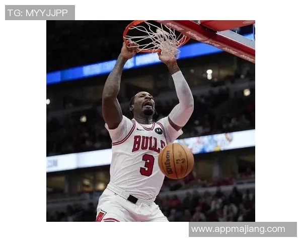 太值了!三位球员年薪总和仅2823万展现球队高性价比 太值了!三位球员年薪总和仅2823万展现球队高性价比