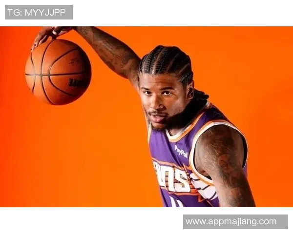 杰伦格林因轻度腿筋拉伤缺席湖人战役预计能赶上新赛季揭幕战